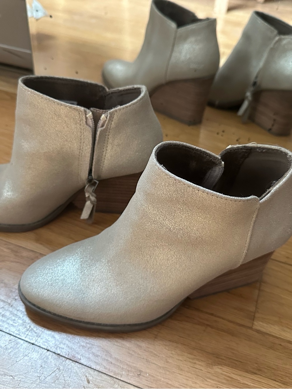 Toms Gold Ankle Booties with Wood Block Heel 6.5